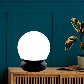 Abajur Luminária de quarto moderno com Globo Vidro para mesa e Interruptor de tomada 15cm E27 LED Bivolt 110/220V de Branco/Preto