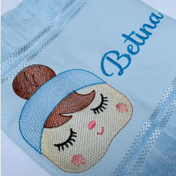 Toalha Bordada Personalizada com Nome Boneca Metoo Angela Bailarina