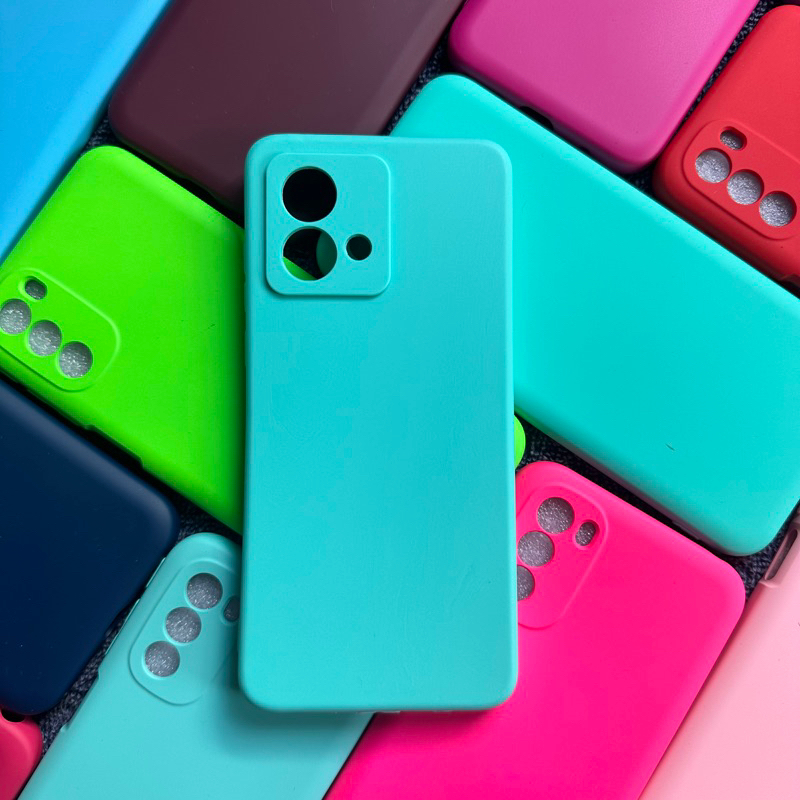 Kit Capa + Pelicula 3D ou Somente 1 capinha Para Motorola Moto G84 Capinha Aveludada Case em Oferta na Shopee