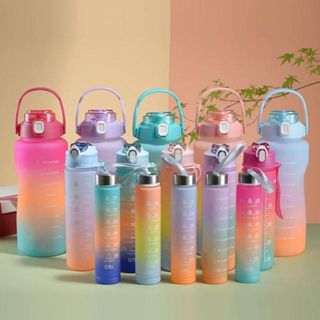 Kit 3 Garrafas Squeeze Degradê 2 Litros, 900ml e 300ml Fases Motivadoras com Adesivos 2D e 3D Personalizável Academia Escola Treino Antivazamento