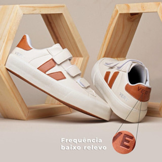 TENIS COM VELCRO ESTILOSO CASUAL CONFORTAVEL