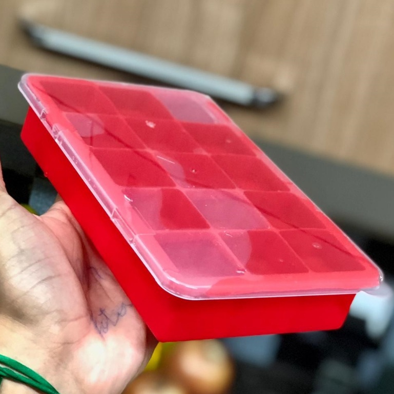 Forma De Gelo Silicone Com Tampa De Silicone 12X19X4Cm Fácil E Prático De Desenformar Multiuso