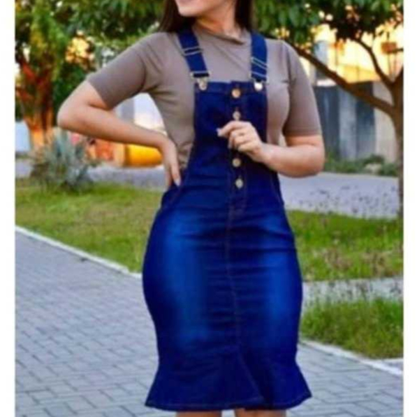 Jardineira Salopete jeans Feminina PREMIUM. plus size PROMOÇAO