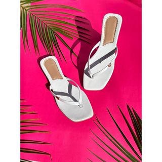 Chinelo feminino coraçao