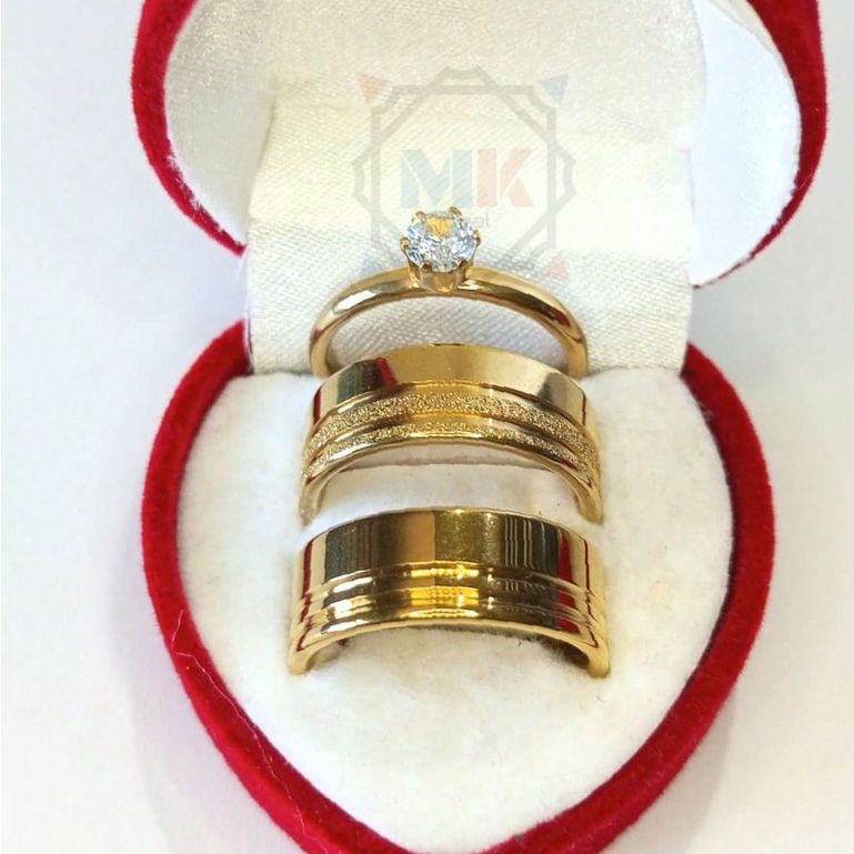 Par De Aliança Casamento 8mm Uma Frisos Liso e Outra Frisos Brilhante