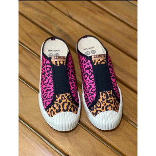 mule feminina animal print
