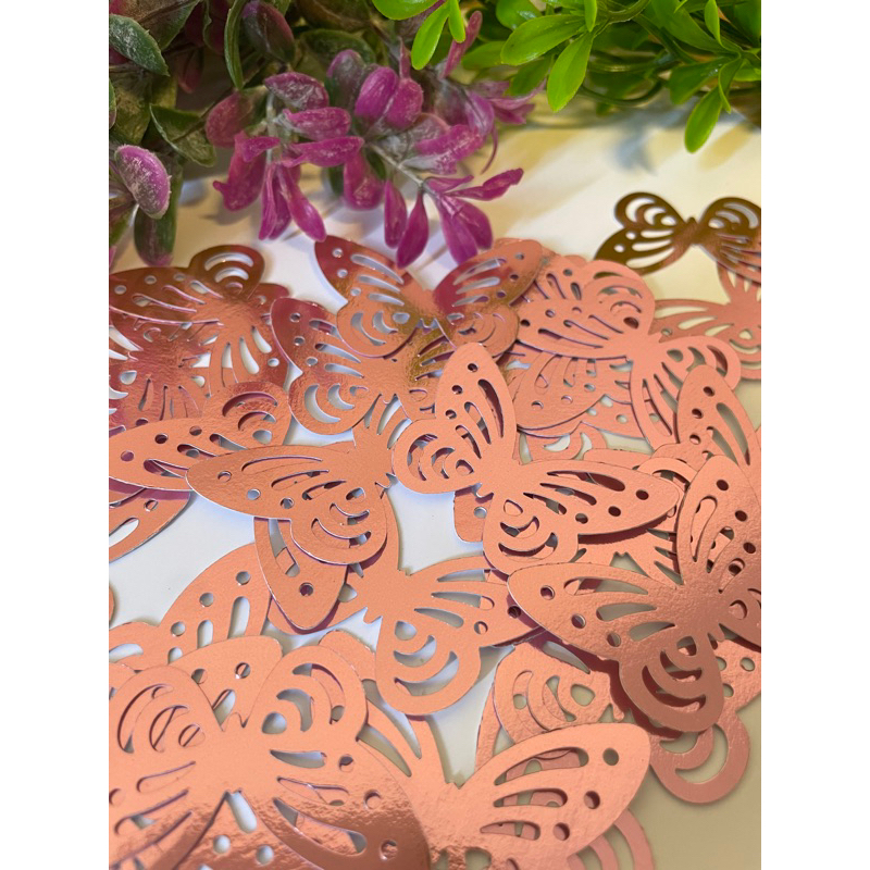 50 Borboletas de Papel Aplique em Lamicote pare decoração, personalizado, festa infantil lembrancinha borboleta vazada