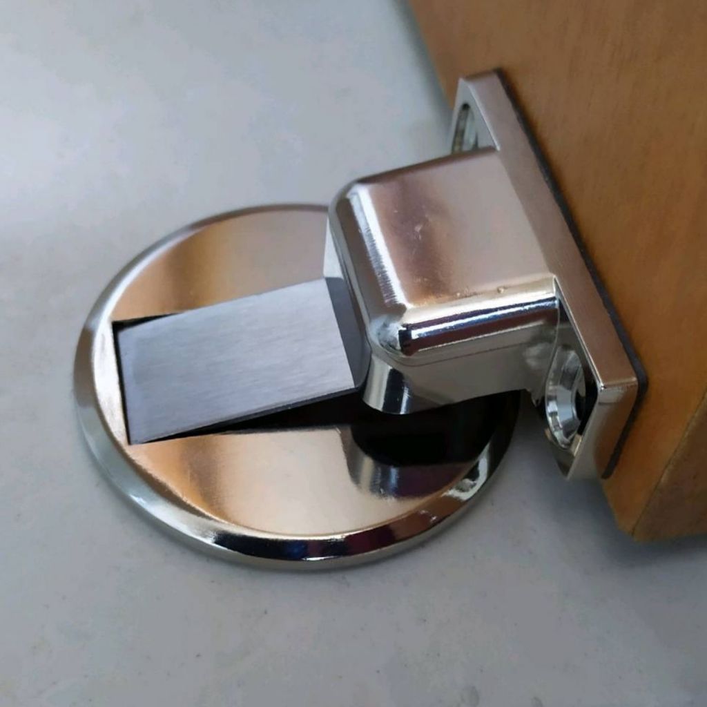 Prendedor Trava de Porta Magnético Slim Cromado