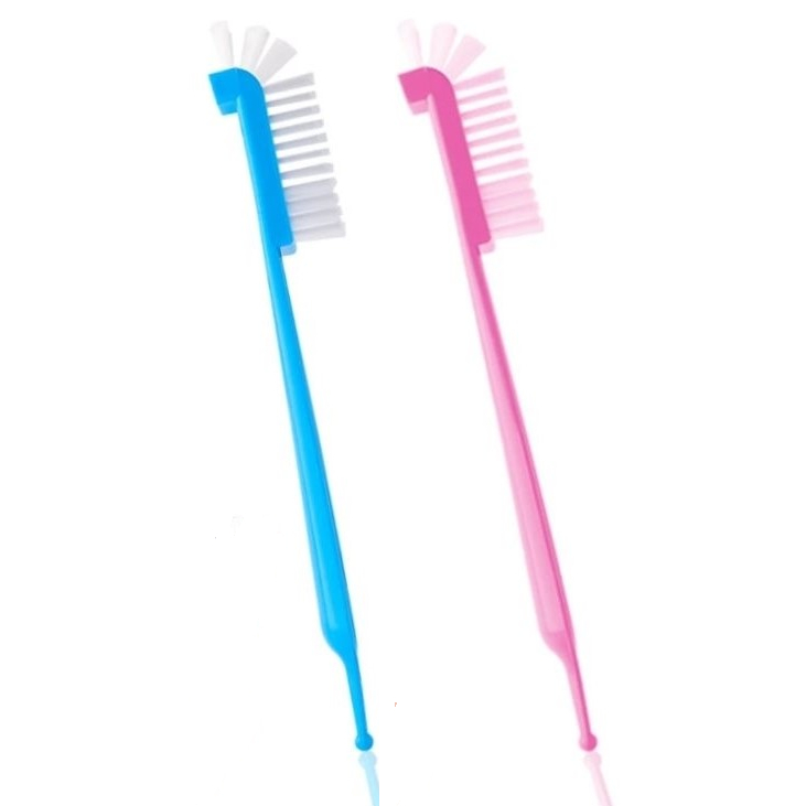 ESCOVA PARA LIMPEZA DE MAMADEIRAS E BICOS CEFISA