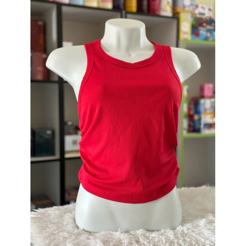 Cropped vermelho Suzy