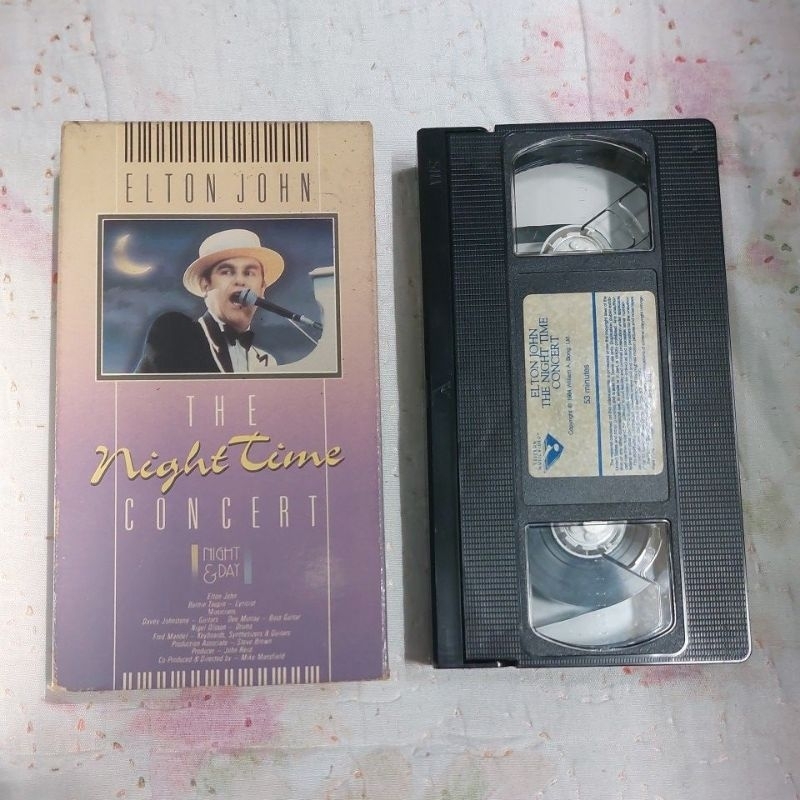 VHS Elton John - The Nighttime Concert