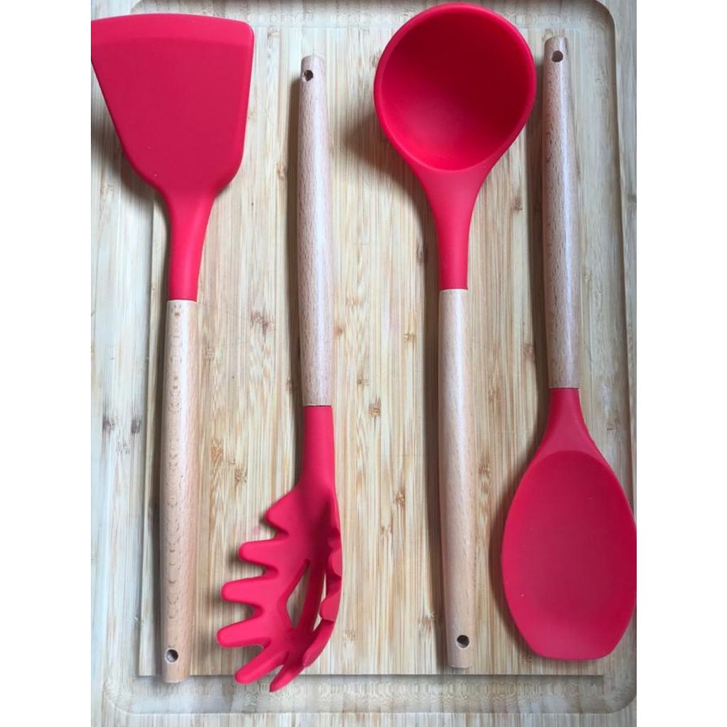 Kit 4 Peças Utensílios de Cozinha Vermelho - Espátula - Concha - Colher - Colher de Arroz de Silicone e cabo de Madeira