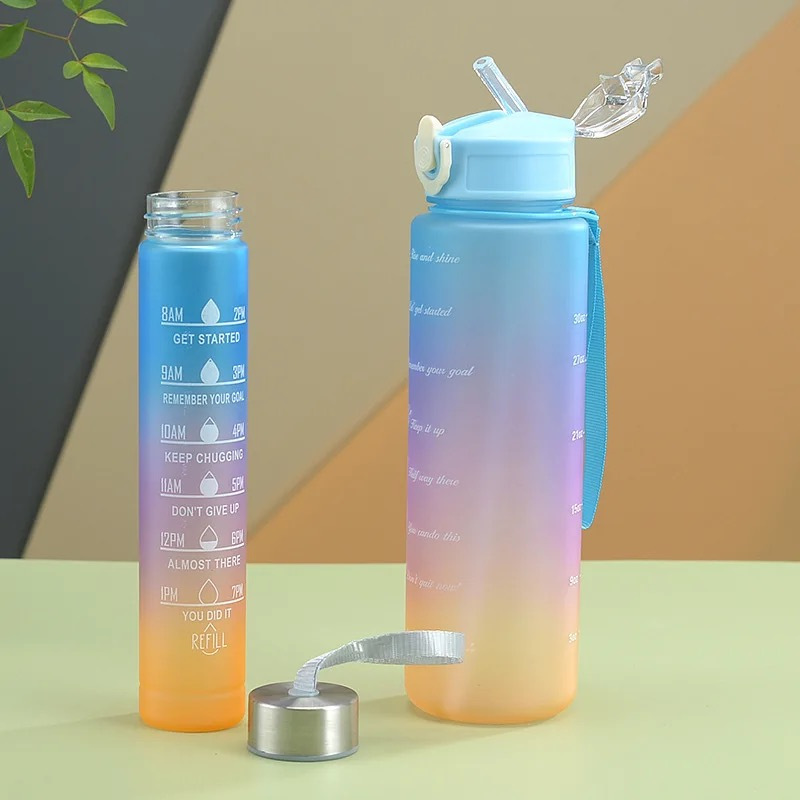 Kit 2 Garrafas, 900ml + 300ml De Água Com Adesivo e Alça Canudo Motivacional Academia Squeeze — imagem 2 de 2