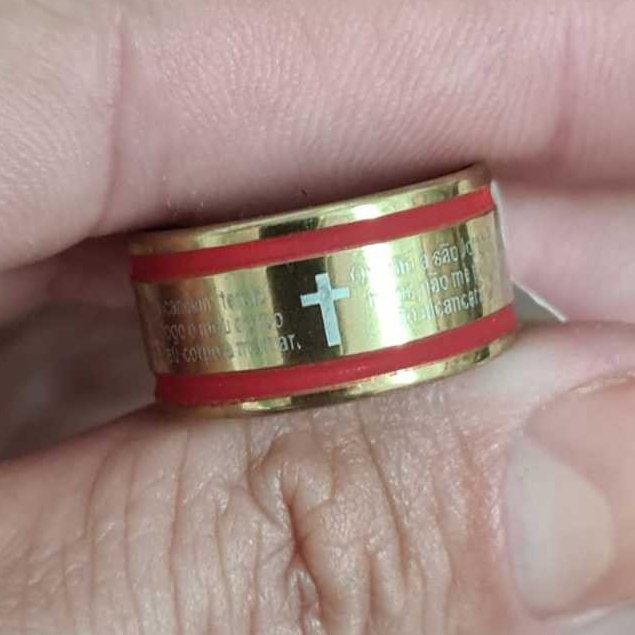 Bijuteria Aliança Dourada: Onde Comprar | BuscaProdutos