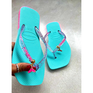 Chinelo Feminino com Pingente