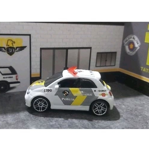 VIATURA POLÍCIA MILITAR RODOVIÁRIA ESTADUAL DE SP TOR FIAT 500 HOT WHEELS ESCALA 1.64 TAMANHO 7CM 7CM 7CM