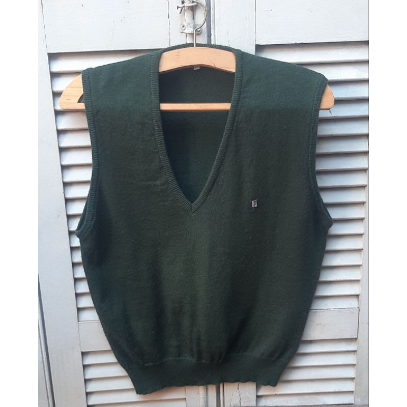 Moda brechó! Pullover/colete/casaco vintage etiqueta CGC.