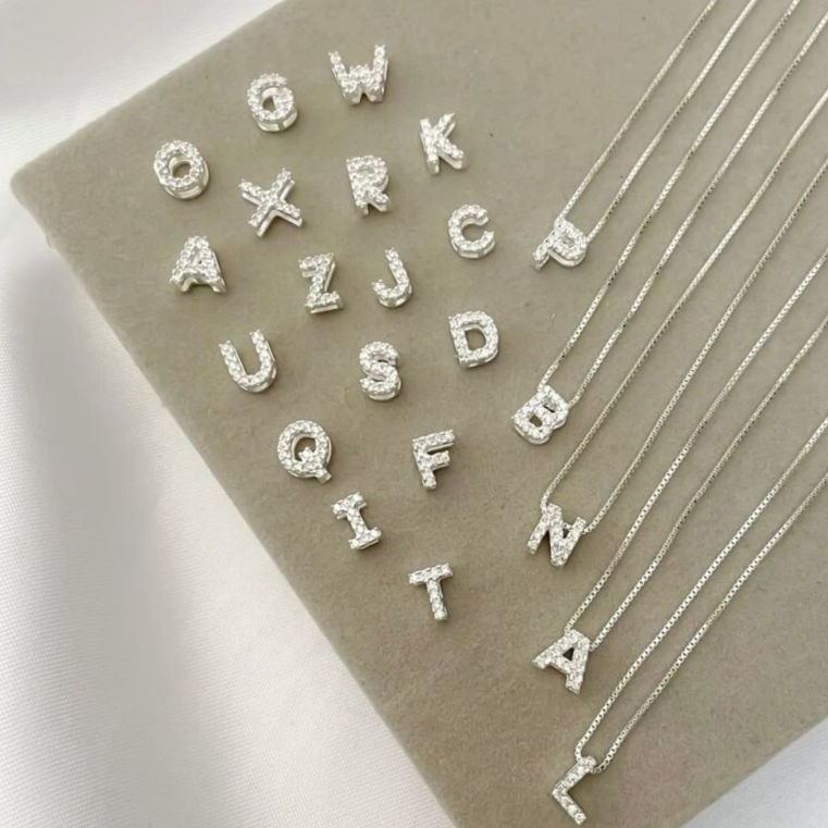 Colar Personalizado Letra Cravejada Prata 925 Legitima em Oferta na Shopee