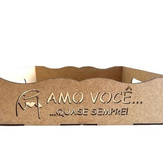 Mesa divertida Flork AMO VOCÊ QUASE SEMPRE Servir Café da Manhã dia dos namorados lembrancinha feliz dia dos namorados bandeja bandeja de petiscos vinho cesta de cafe da manha FLORK cesta kit box festa na bandeja enfeite presente amor love dias pais mães