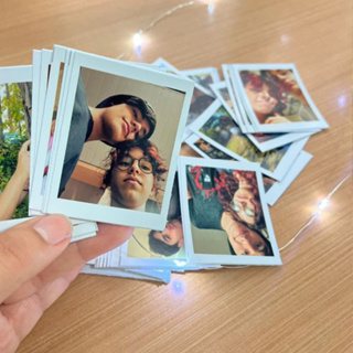 Mini Foto 5,5cm X 6,5cm KIT 30 UNIDADE - Com Imã, Sem imã ou Adesiva - Cabe na capinha do Celular - Sem legendas em Oferta na Shopee