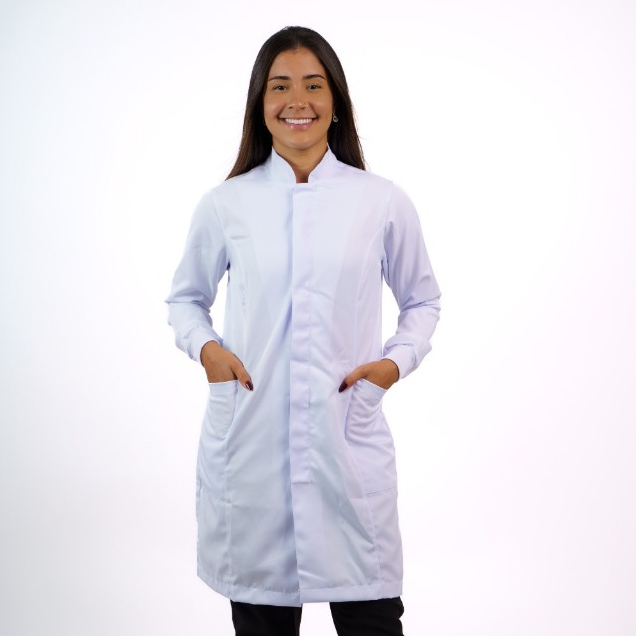 Jaleco Acinturado Gola Padre em Gabardine