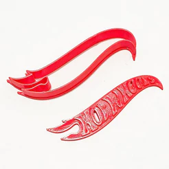 Cortadores e moldes de biscoito, pasta americana e massinha Hot Wheels