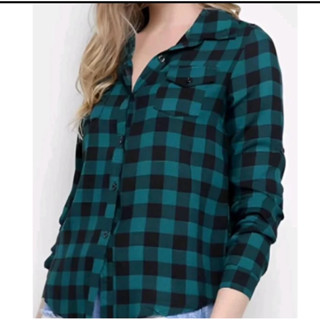 Camisa xadrez feminina de manga comprida com botões