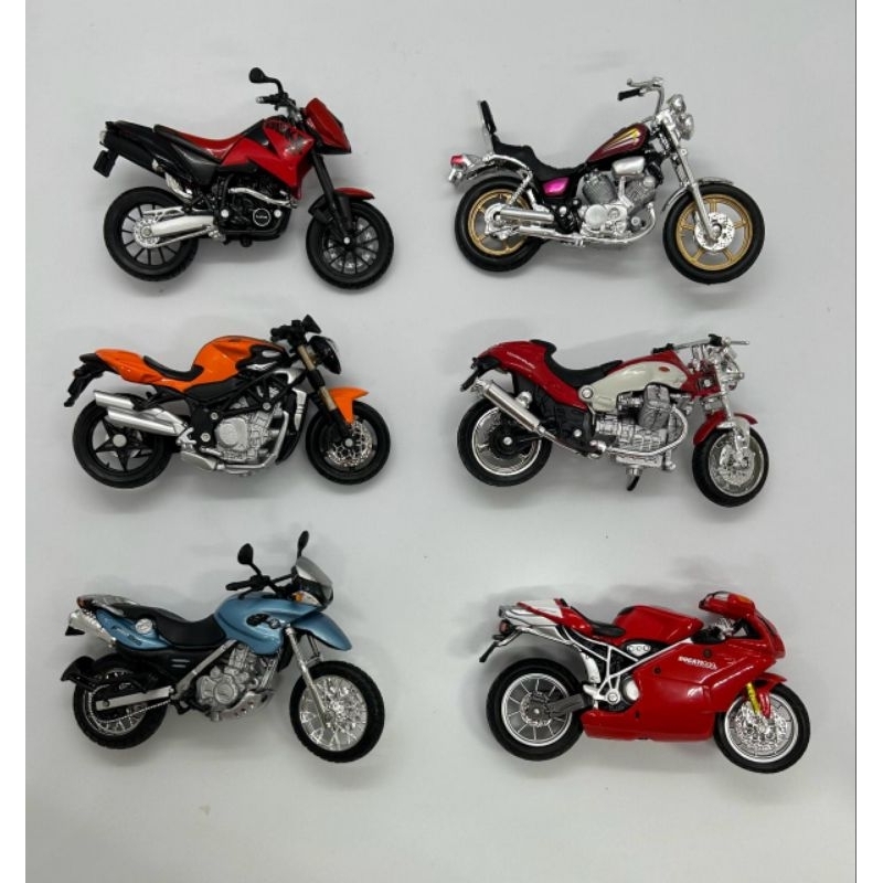 Miniaturas de Motos Esportivas Colecionaveis Variadas Ducati - BMW F650 GS - Yamaha Virago/ Guzzi V10/ KTM 640 Duke ll