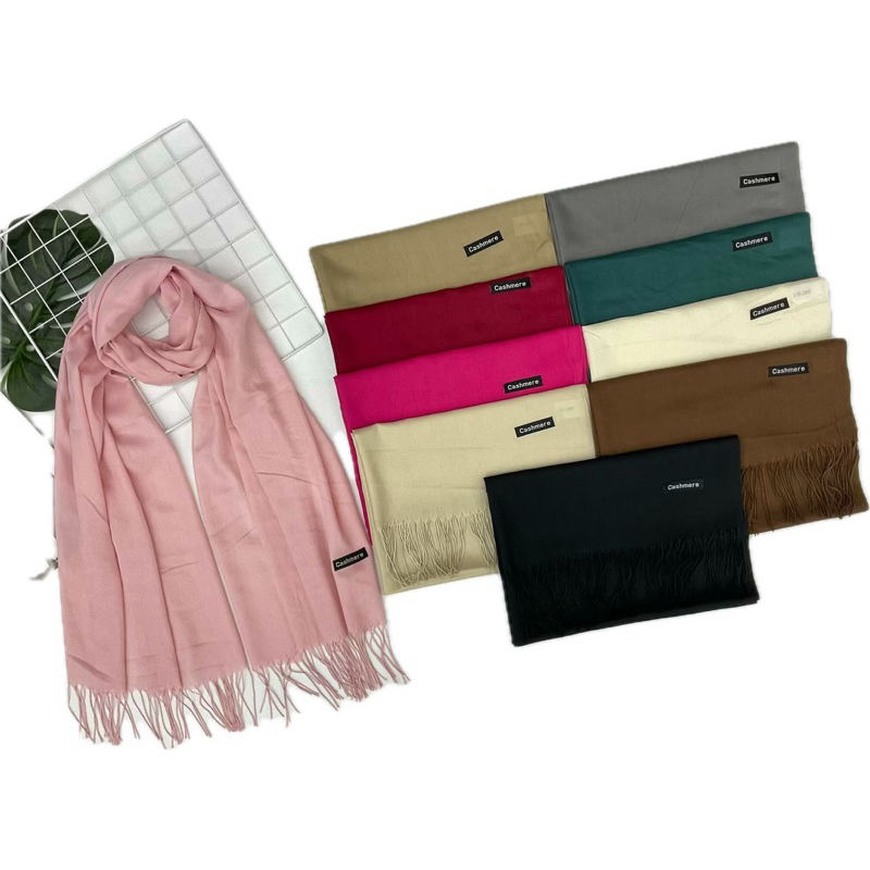 Cachecol Pashmina Lisa  de Poliéster  de  120G -150gcom franjas unisex  j2405