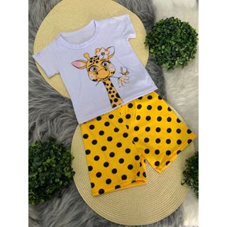 Conjunto Girafa Camiseta + Shorts Bebê Menina até 9 Meses