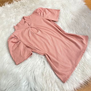 Blusa Feminina Plus Size Manga com Detalhe Frente Malha Canelada Veste Do 46 Ao 52