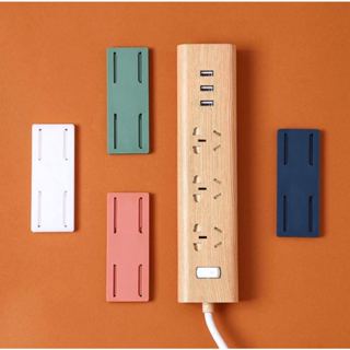 Suporte p/ Extensão Fixar Filtro de Linha e Objetos Diversos/Household Auto-Adesivo Plugue Fixer Broca Livre em Oferta na Shopee