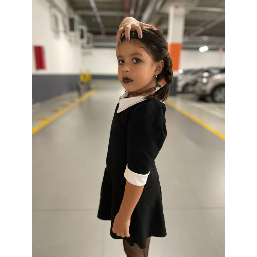 Vestido fantasia Infantil da personagem de halloween  Vestido Preto