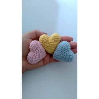 Chaveiro coração em amigurumi kit com 3 unidades.