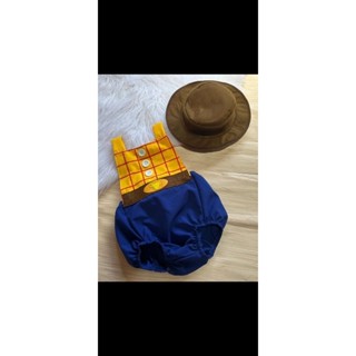 jardineira Woody Toy store Cawboy + chapéu em Oferta na Shopee