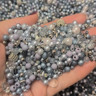 Blend Mix Pérolas Bolinhas Miçangas CINZA/PRATA Tamanhos e formas VARIADOS em Oferta na Shopee