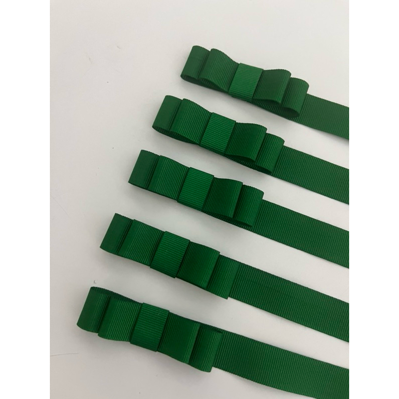 30 Lacinhos em fita gorgurão com extensão de 25cm em Oferta na Shopee