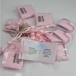Chaveiro Bíblia Sagrada Com Pérola, Kit 60 com peças (rosa) em Oferta na Shopee