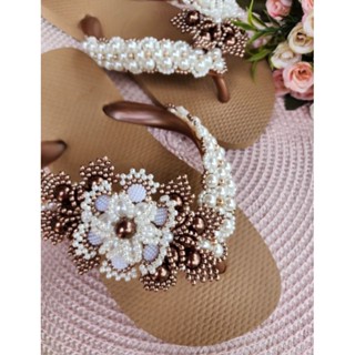 Chinelos havaianas feminino bordado com pérolas abs