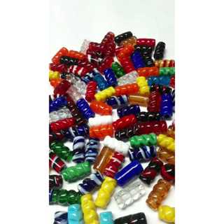 Firma de murano TORCIDAS tamanho  2,3 cm x 1,3 cm em Oferta na Shopee