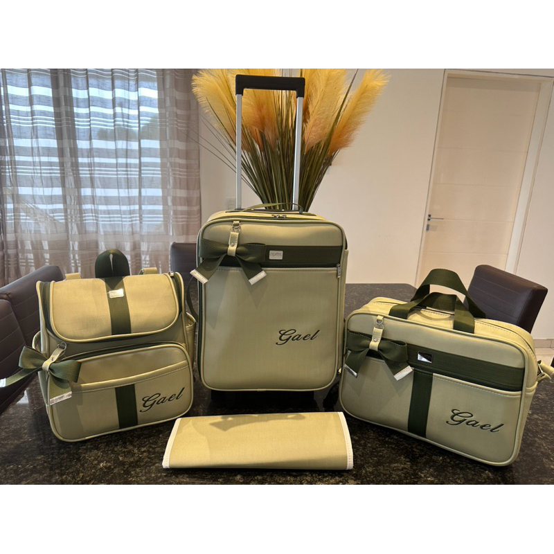 kit de bolsa de maternidade com mala de rodinha e mochila 2 em 1 verde claro com faixa verde escuro em Oferta na Shopee
