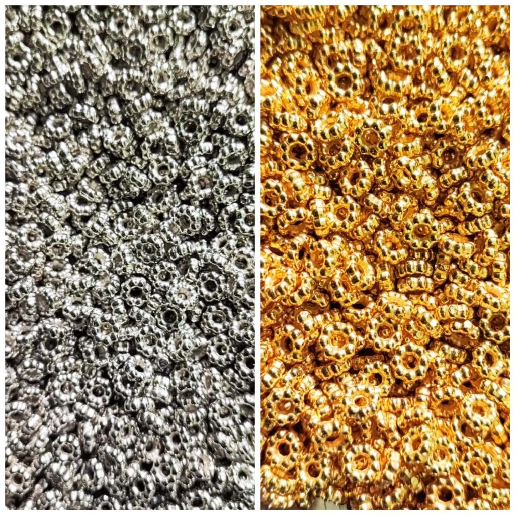 Aprox 430 Rondelle Bolinha Entremeio Argola 6mm Prata e Dourado em Oferta na Shopee