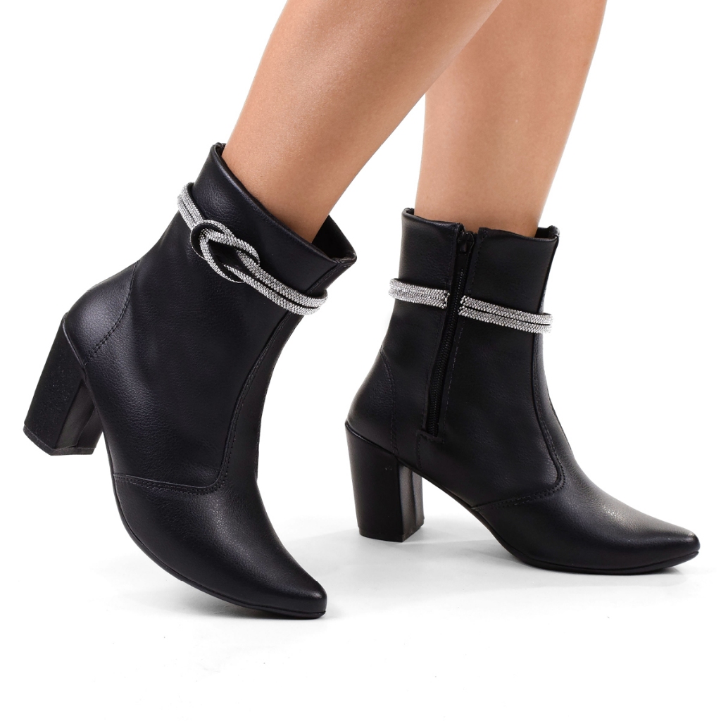 Bota Feminina Cano Médio Bico Fino Com Strass Infinito Confortável