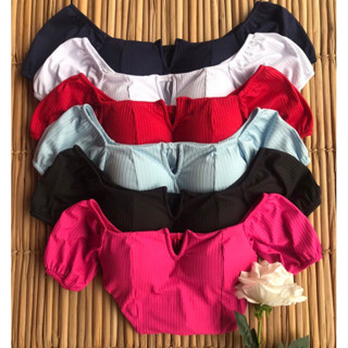 Cropped canelado Decote V