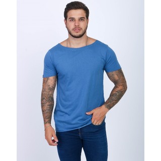 Camiseta Slim Gola Canoa Aberta Manga Curta Azul Masculina Lisa Básica Slim Fit Verão Gola Canoa