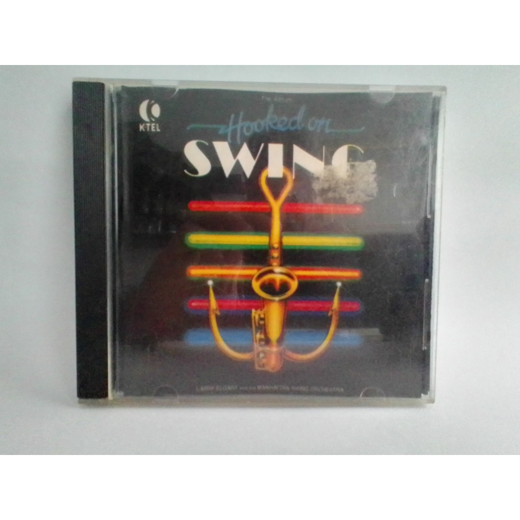 CD Usado: Larry Elgart And His Manhattan Swing Orchestra – Hooked On Swing (1982)