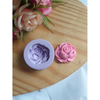 MOLDE SILICONE ROSA 3,0CM em Oferta na Shopee