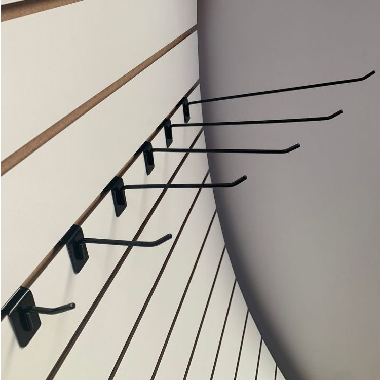 Kit c/20 Ganchos Painel Canaletado Preto em Oferta na Shopee