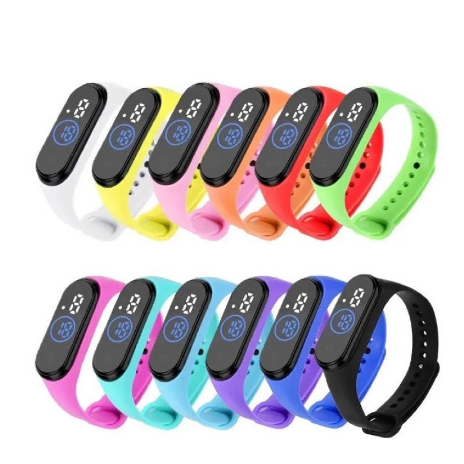 Kit de 30-50 peças de relógio com pulseira esportiva digital LED por atacado em Oferta na Shopee