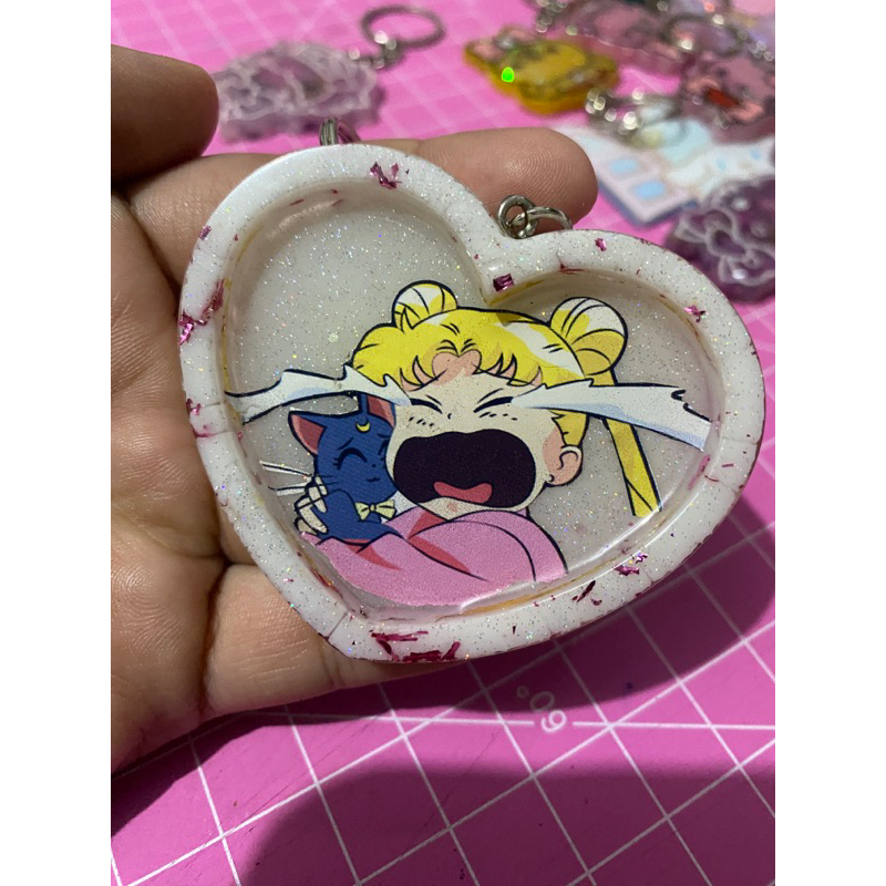 Chaveiro em resina coração grande Sailor Moon